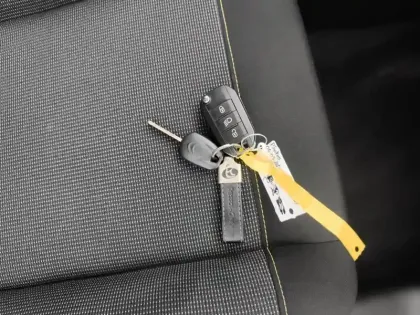 Photo 15 Citroën C3  BlueHDi 100 ch BVM6 Plus