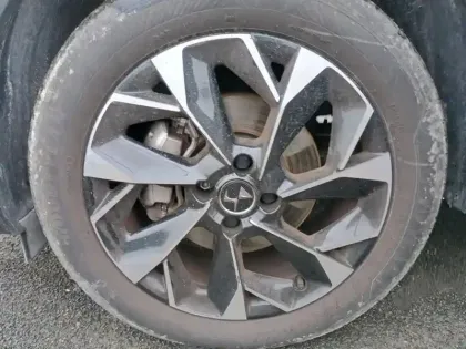 Photo 14 DS DS 3  BlueHDi 130 EAT8 Etoile