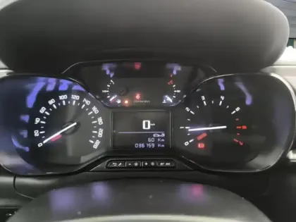 Photo 20 Citroën C3  BlueHDi 100 ch BVM6 Plus