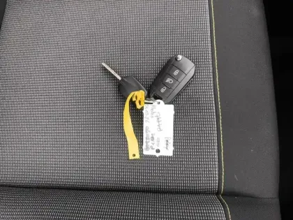 Photo 15 Citroën C3  BlueHDi 100 ch BVM6 Plus