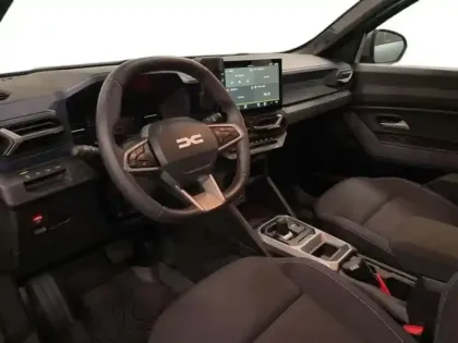 Photo 8 Dacia Duster Hybrid 140 Journey