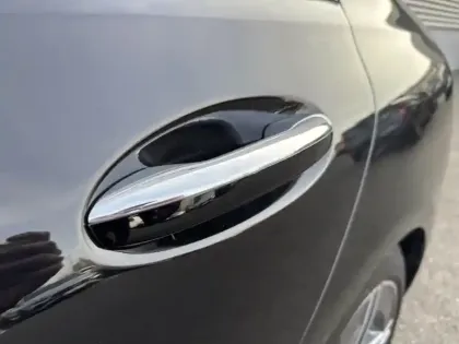 Photo 10 Mercedes Classe C  220 d 4MATIC Berline 