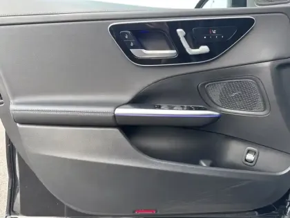 Photo 13 Mercedes Classe C  220 d 4MATIC Berline 