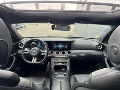 Photo 15 Mercedes Classe E  220 d AMG Line Berlin