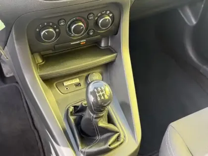 Photo 18 Ford Ka 1.2 86 Ultimate