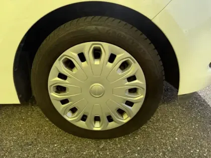 Photo 8 Ford Ka 1.2 86 Ultimate