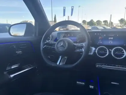 Photo 16 Mercedes GLB 200 d AMG Line