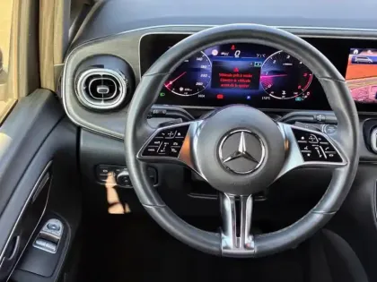 Photo 29 Mercedes CLA sse V 300 d 4Matic Extra-Lo