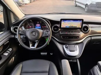 Photo 21 Mercedes CLA V 300 d EDITION Extra long 8pl