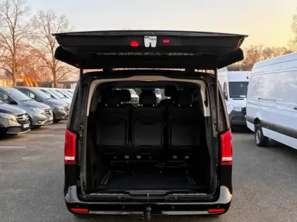 Photo 25 Mercedes CLA V 300 d EDITION Extra long 8pl