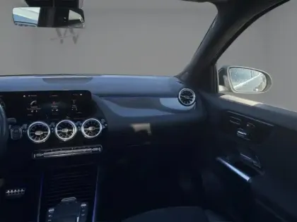 Photo 14 Mercedes GLA 250 e AMG Line