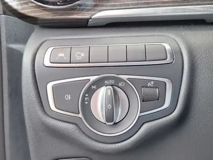 Photo 17 Mercedes CLA V 300 d AVANTGARDE EDITION Ext