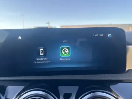 Photo 15 Mercedes CLA  180 d Coupé AMG Line