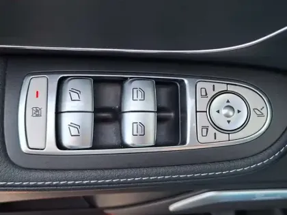 Photo 17 Mercedes CLA sse V 300d Extra-Long Avant