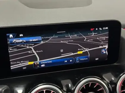 Photo 12 Mercedes GLA 200 d AMG Line