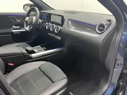 Photo 17 Mercedes GLA 200 d AMG Line