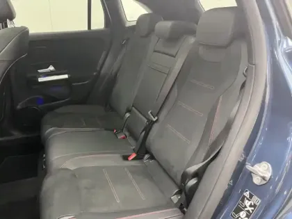 Photo 20 Mercedes GLA 200 d AMG Line