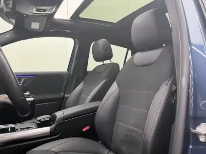 Photo 18 Mercedes GLA 200 d AMG Line