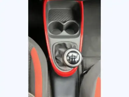 Photo 13 Toyota Aygo 1.0 VVT-i 72 Design