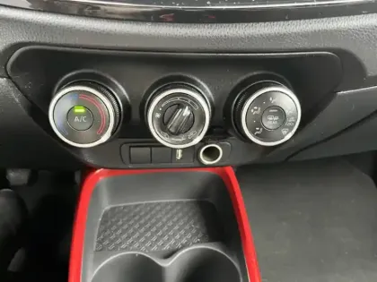 Photo 14 Toyota Aygo 1.0 VVT-i 72 Design