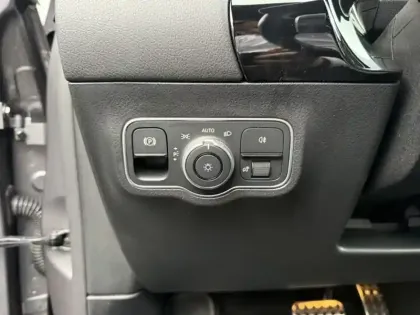 Photo 20 Mercedes GLA 200 d AMG Line