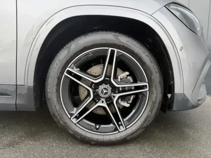 Photo 5 Mercedes GLA 200 d AMG Line