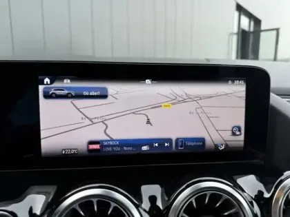 Photo 25 Mercedes GLA 200 d AMG Line