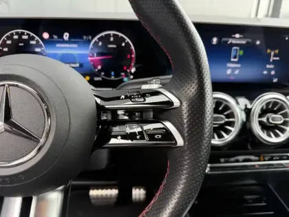 Photo 23 Mercedes GLA 200 d AMG Line