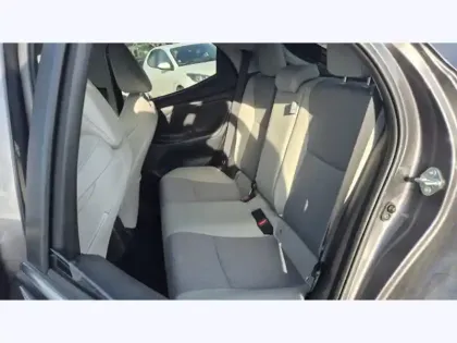 Photo 10 Toyota Yaris Hybride 116h Iconic