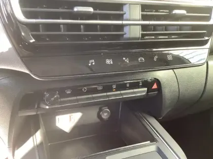 Photo 15 Citroën C5 aircross Hybride 136 e-DCS6 Max