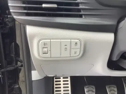 Photo 23 Hyundai Bayon 1.0 T-GDi 100 Hybrid 48V Intuitive