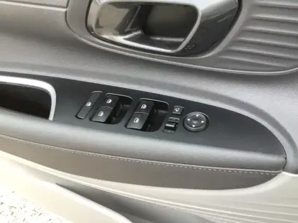 Photo 16 Hyundai Bayon 1.0 T-GDi 100 Hybrid 48V Intuitive