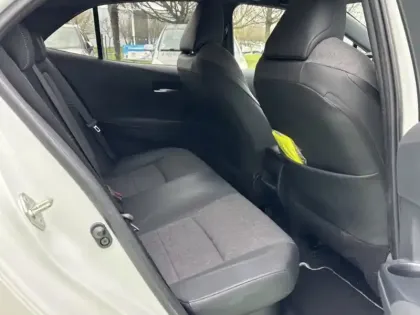 Photo 18 Toyota Corolla Hybride 140h Design