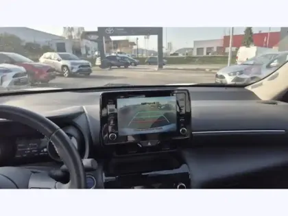 Photo 12 Toyota Yaris Hybride 1.5 HYBRID 116H DYNAMIC