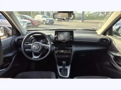 Photo 11 Toyota Yaris Hybride 1.5 HYBRID 116H DYNAMIC