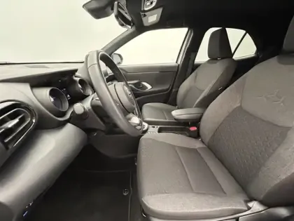 Photo 20 Toyota Yaris Hybride 1.5 116H DESIGN