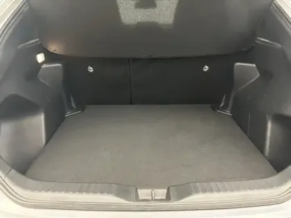 Photo 9 Toyota Yaris Hybride 1.5 116H DESIGN