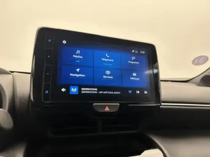 Photo 13 Toyota Yaris Hybride 1.5 116H DESIGN