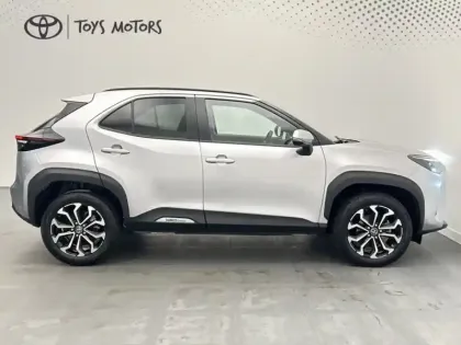 Photo 5 Toyota Yaris Hybride 1.5 116H DESIGN