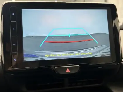 Photo 27 Toyota Yaris Hybride 1.5 116H DESIGN