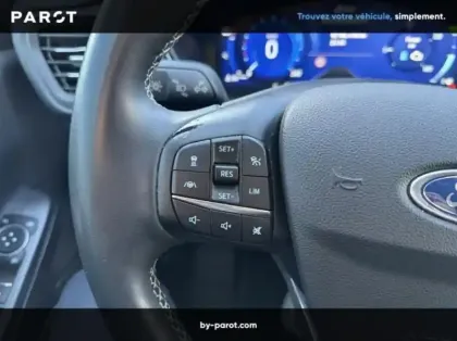 Photo 15 Ford Kuga 2.5 Duratec 190ch FHEV E85 Vignale BVA