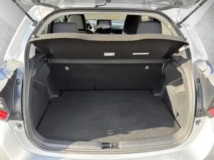 Photo 9 Toyota Yaris Hybride 116h Design Pack