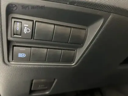 Photo 20 Toyota Yaris Hybride 1.5 116H DYNAMIC BUSINESS