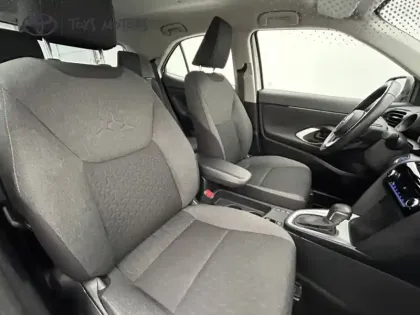 Photo 14 Toyota Yaris Hybride 1.5 116H DYNAMIC BUSINESS