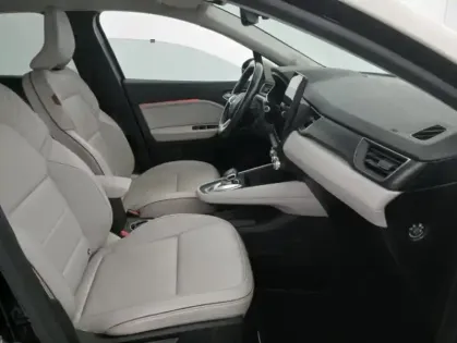 Photo 13 Renault Captur Gén. II (HJB) Ph1 Initiale Paris 5