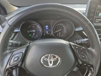 Photo 13 Toyota C-HR 1.8 Hybride 122 Edition