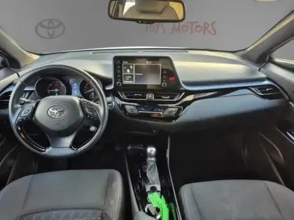 Photo 10 Toyota C-HR 1.8 Hybride 122 Edition