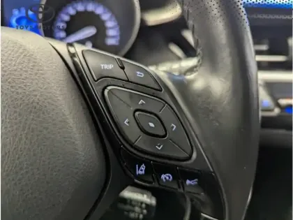 Photo 8 Toyota C-HR 1.8 HYBRIDE 122 DESIGN