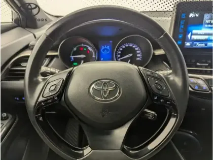 Photo 6 Toyota C-HR 1.8 HYBRIDE 122 DESIGN