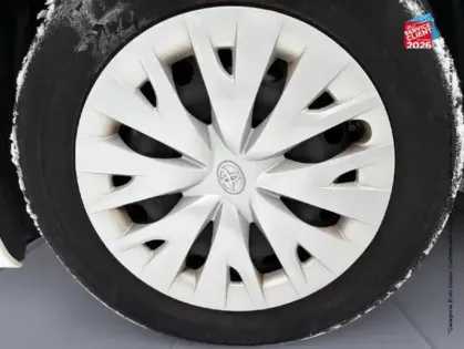 Photo 9 Toyota Yaris  116h Dynamic 5p MY22